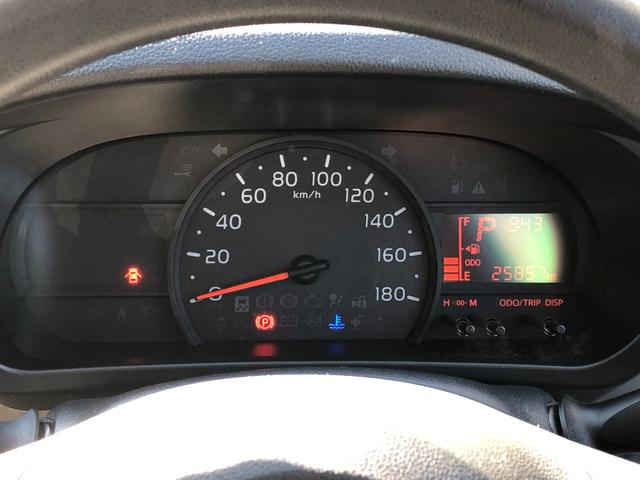 ブーン Ｘ　ＳＡＩＩＩ　クリアランスソナー　衝突被害軽減システム　オートマチックハイビーム　スマートキー　アイドリングストップ　電動格納ミラー　ＣＶＴ　盗難防止システム　衝突安全ボディ　ベンチシート　ＡＢＳ　ＥＳＣ　ＣＤ（4枚目）