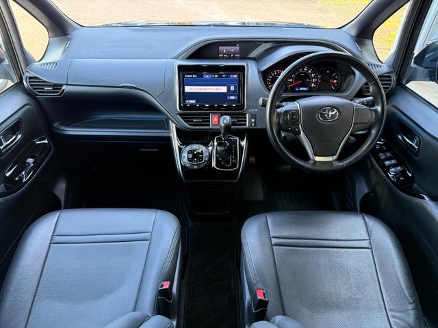 ヴォクシー ZS 煌II シグネチャーイルミ モデリスタエアロ 両側電動スライドドア ETC Bカメラ フルセグ クリアランスソナー オートクルーズコントロール レーンアシスト 衝突被害軽減システム オートマチックハイビーム(2枚目)