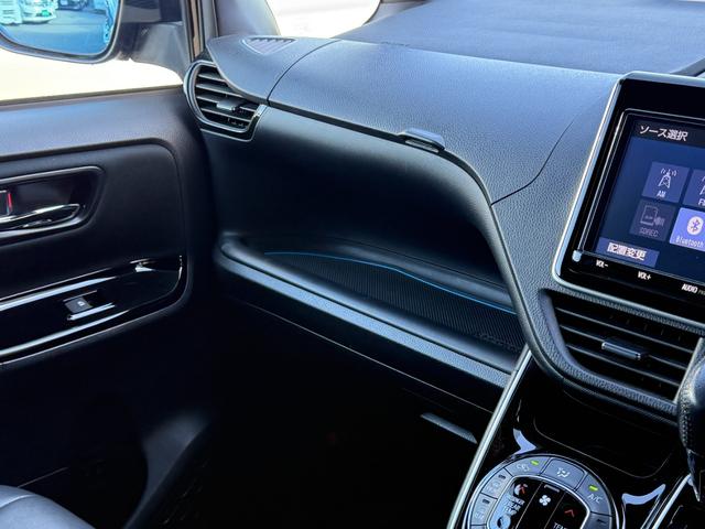 ヴォクシー ZS 煌II シグネチャーイルミ モデリスタエアロ 両側電動スライドドア ETC Bカメラ フルセグ クリアランスソナー オートクルーズコントロール レーンアシスト 衝突被害軽減システム オートマチックハイビーム(54枚目)