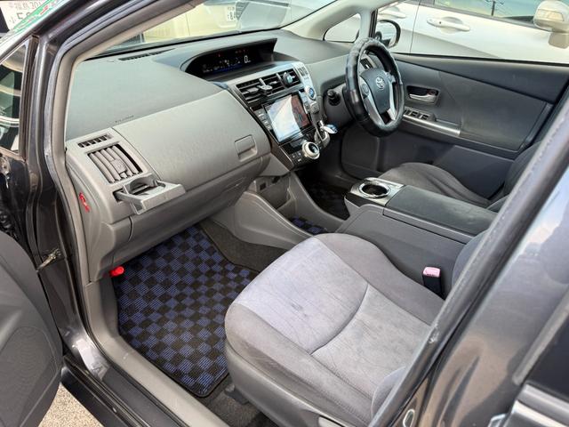 プリウスアルファ Ｇ　ＬＥＤヘッドランプ　８インチナビ　フルセグＴＶ　Ｂｌｕｅｔｏｏｔｈ　ビルトインＥＴＣ　バックカメラ　オートクルーズコントロール　オートライト　ヘッドライトウォッシャー　スマートキー　電動格納ミラー（35枚目）