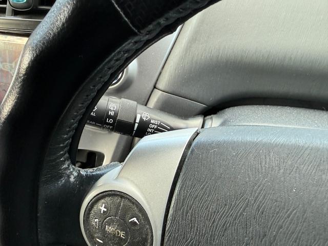 プリウスアルファ Ｇ　ＬＥＤヘッドランプ　８インチナビ　フルセグＴＶ　Ｂｌｕｅｔｏｏｔｈ　ビルトインＥＴＣ　バックカメラ　オートクルーズコントロール　オートライト　ヘッドライトウォッシャー　スマートキー　電動格納ミラー（39枚目）