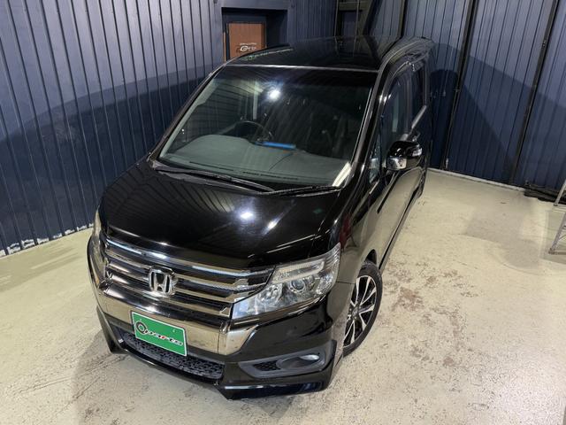 ステップワゴンスパーダ Z クールスピリット 両側電動スライドドア 9インチナビ フルセグTV Bluetooth バックカメラ フリップダウン ETC オートクルーズコントロール HID スマートキー アイドリングストップ 電動格納ミラー(10枚目)