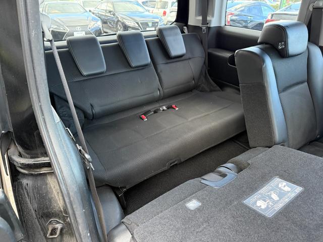 ステップワゴンスパーダ Z クールスピリット 両側電動スライドドア 9インチナビ フルセグTV Bluetooth バックカメラ フリップダウン ETC オートクルーズコントロール HID スマートキー アイドリングストップ 電動格納ミラー(30枚目)