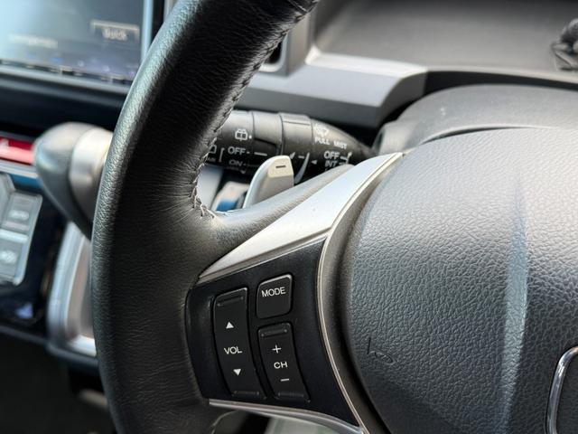 ステップワゴンスパーダ Z クールスピリット 両側電動スライドドア 9インチナビ フルセグTV Bluetooth バックカメラ フリップダウン ETC オートクルーズコントロール HID スマートキー アイドリングストップ 電動格納ミラー(38枚目)