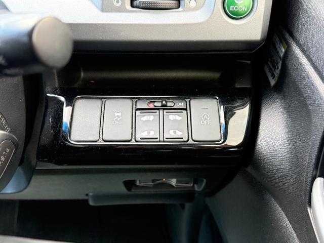 ステップワゴンスパーダ Z クールスピリット 両側電動スライドドア 9インチナビ フルセグTV Bluetooth バックカメラ フリップダウン ETC オートクルーズコントロール HID スマートキー アイドリングストップ 電動格納ミラー(42枚目)