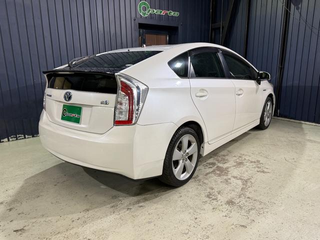 プリウス Sツーリングセレクション 純正17インチアルミホイール LEDヘッドランプ ETC オートライト ヘッドライトウォッシャー スマートキー 電動格納ミラー CVT 盗難防止システム 衝突安全ボディ ABS エアコン(17枚目)