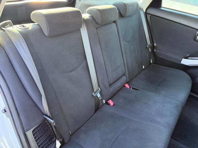 プリウス Sツーリングセレクション 純正17インチアルミホイール LEDヘッドランプ ETC オートライト ヘッドライトウォッシャー スマートキー 電動格納ミラー CVT 盗難防止システム 衝突安全ボディ ABS エアコン(31枚目)