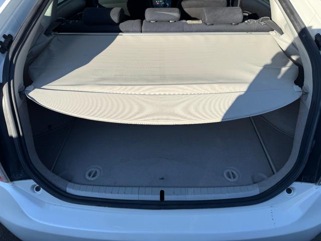 プリウス Sツーリングセレクション 純正17インチアルミホイール LEDヘッドランプ ETC オートライト ヘッドライトウォッシャー スマートキー 電動格納ミラー CVT 盗難防止システム 衝突安全ボディ ABS エアコン(33枚目)