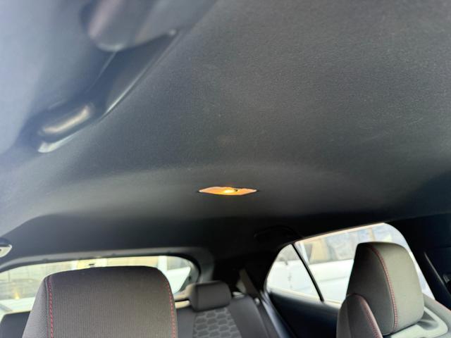 カローラスポーツ ハイブリッドＧ　Ｚ　純正ナビ　フルセグＴＶ　ドラレコ　ビルトインＥＴＣ　クリアランスソナー　オートクルーズコントロール　レーンアシスト　衝突被害軽減システム　オートマチックハイビーム　オートライト　ＬＥＤヘッドランプ（45枚目）