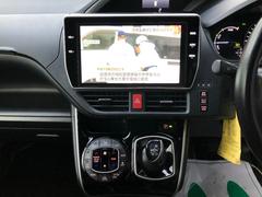 ＴＶ付きの車となっております。ドライブの合間の休憩中に気になる番組を見ることができます。 5