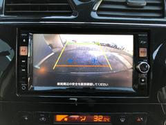バックカメラ装備。駐車が苦手な方には欠かせません。 6