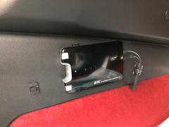 今では必需品のＥＴＣも付いております。高速道路での出入りもスムーズ。渋滞緩和にもなりエコにも繋がります。 4