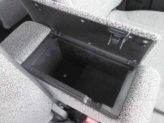 スペーシア ＨＹＢＲＩＤ　Ｘ　４ＷＤ　全方位カメラ　スズキコネクト　バックカメラ　オートライト　Ｂｌｕｅｔｏｏｔｈ　スライドドア　純正ナビ　プッシュスタート　シートヒーター　オートエアコン　スズキセーフティーサポート　４ＷＤ　衝突被害軽減システム　横滑り防止機能（33枚目）