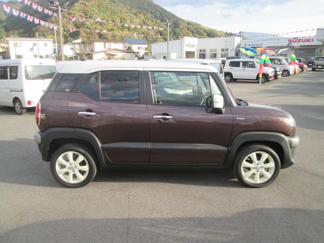 クロスビー HYBRID MZ MN71S 4WD ナビ オートライト Bluetooth ナビ プッシュスタート シートヒーター オートエアコン スズキセーフティーサポート 4WD 衝突被害軽減システム アイドリングストップ 横滑り防止機能 衝突安全ボディ(4枚目)