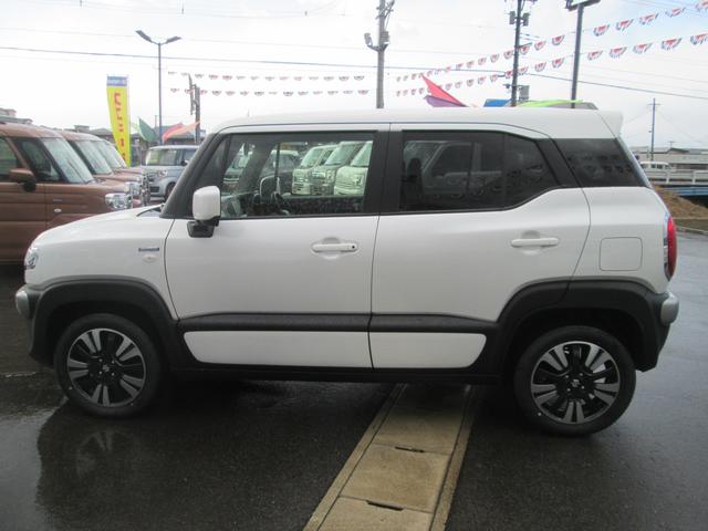 クロスビー HYBRID MV 4型 4WD 全方位カメラオーディオレス バックカメラ オートライト プッシュスタート シートヒーター オートエアコン スズキセーフティーサポート 4WD 衝突被害軽減システム アイドリングストップ 横滑り防止機能 衝突安全ボディ(8枚目)