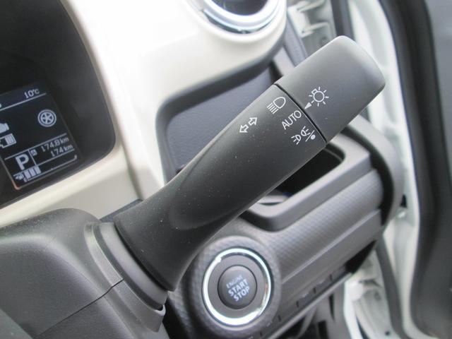 クロスビー HYBRID MV 4型 4WD 全方位カメラオーディオレス バックカメラ オートライト プッシュスタート シートヒーター オートエアコン スズキセーフティーサポート 4WD 衝突被害軽減システム アイドリングストップ 横滑り防止機能 衝突安全ボディ(18枚目)