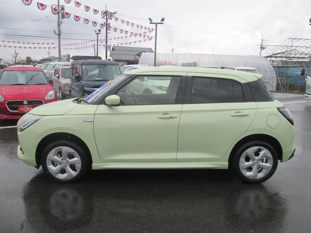 スイフト HYBRID MX 4WD オーディオレス オートライト プッシュスタート シートヒーター オートエアコン スズキセーフティーサポート 4WD 衝突被害軽減システム アイドリングストップ 横滑り防止機能 衝突安全ボディ 盗難防止システム(8枚目)