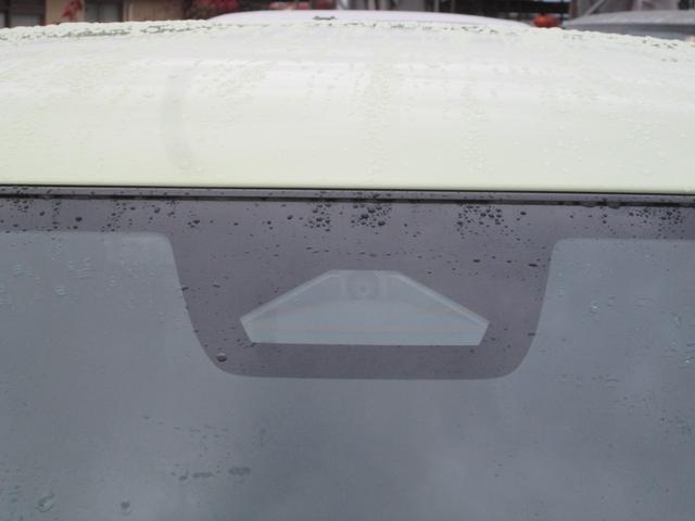 スイフト HYBRID MX 4WD オーディオレス オートライト プッシュスタート シートヒーター オートエアコン スズキセーフティーサポート 4WD 衝突被害軽減システム アイドリングストップ 横滑り防止機能 衝突安全ボディ 盗難防止システム(9枚目)