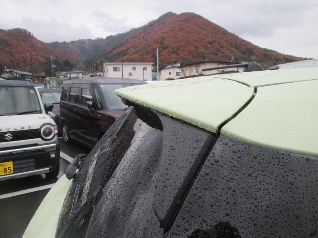 スイフト HYBRID MX 4WD オーディオレス オートライト プッシュスタート シートヒーター オートエアコン スズキセーフティーサポート 4WD 衝突被害軽減システム アイドリングストップ 横滑り防止機能 衝突安全ボディ 盗難防止システム(14枚目)