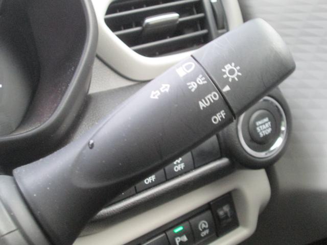 スイフト HYBRID MX 4WD オーディオレス オートライト プッシュスタート シートヒーター オートエアコン スズキセーフティーサポート 4WD 衝突被害軽減システム アイドリングストップ 横滑り防止機能 衝突安全ボディ 盗難防止システム(24枚目)