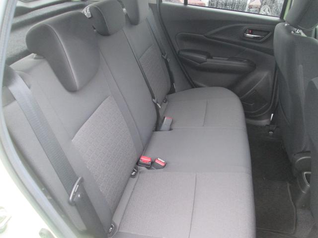 スイフト HYBRID MX 4WD オーディオレス オートライト プッシュスタート シートヒーター オートエアコン スズキセーフティーサポート 4WD 衝突被害軽減システム アイドリングストップ 横滑り防止機能 衝突安全ボディ 盗難防止システム(41枚目)