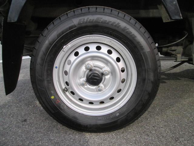 スーパーキャリイ スーパーキャリイ　Ｘ　４型　４ＷＤ　オーディオレス　キーレスキー　作業灯　パワーウインド　オートライト　スズキセーフティーサポート　４ＷＤ　衝突被害軽減システム　アイドリングストップ　横滑り防止機能　衝突安全ボディ　盗難防止システム（11枚目）