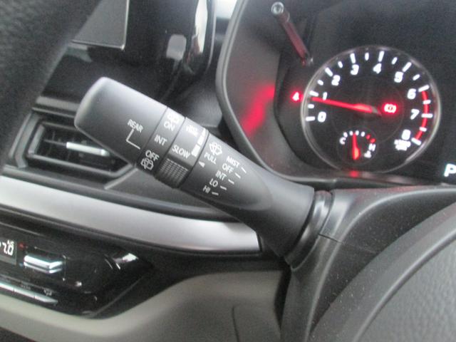 スイフト HYBRID MX FF オーディオレス オートライト プッシュスタート シートヒーター オートエアコン スズキセーフティーサポート 衝突被害軽減システム アイドリングストップ 横滑り防止機能 衝突安全ボディ 盗難防止システム(23枚目)