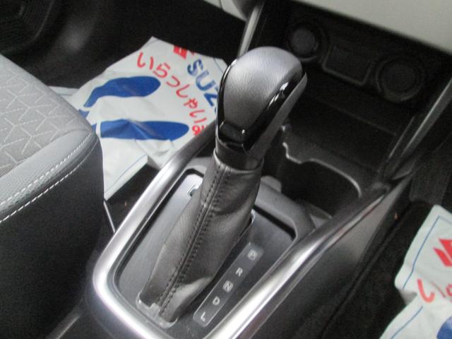 スイフト HYBRID MX FF オーディオレス オートライト プッシュスタート シートヒーター オートエアコン スズキセーフティーサポート 衝突被害軽減システム アイドリングストップ 横滑り防止機能 衝突安全ボディ 盗難防止システム(27枚目)