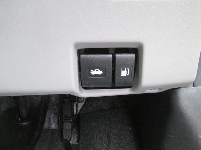 スイフト HYBRID MX FF オーディオレス オートライト プッシュスタート シートヒーター オートエアコン スズキセーフティーサポート 衝突被害軽減システム アイドリングストップ 横滑り防止機能 衝突安全ボディ 盗難防止システム(34枚目)