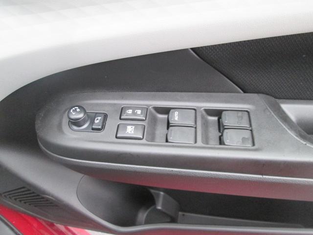 スイフト HYBRID MX FF オーディオレス オートライト プッシュスタート シートヒーター オートエアコン スズキセーフティーサポート 衝突被害軽減システム アイドリングストップ 横滑り防止機能 衝突安全ボディ 盗難防止システム(36枚目)