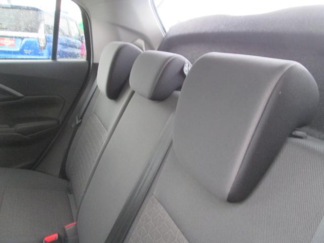 スイフト HYBRID MX FF オーディオレス オートライト プッシュスタート シートヒーター オートエアコン スズキセーフティーサポート 衝突被害軽減システム アイドリングストップ 横滑り防止機能 衝突安全ボディ 盗難防止システム(45枚目)