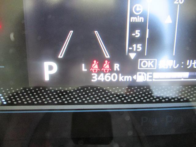 スペーシア HYBRID X 4WD 全方位カメラ ナビ スズキコネクト通信機器 バックカメラ オートライト Bluetooth スライドドア 純正ナビ プッシュスタート シートヒーター スズキセーフティーサポート 4WD 衝突被害軽減システム(17枚目)