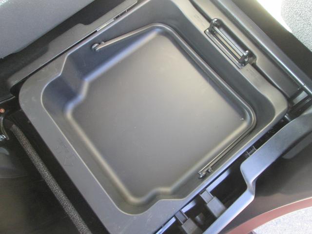 スペーシア HYBRID X 4WD 全方位カメラ ナビ スズキコネクト通信機器 バックカメラ オートライト Bluetooth スライドドア 純正ナビ プッシュスタート シートヒーター スズキセーフティーサポート 4WD 衝突被害軽減システム(48枚目)