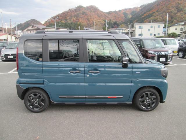 スペーシア ギア HYBRID XZターボ FF 全方位カメラ ナビ スズキコネクト通信機器 バックカメラ オートライト Bluetooth スライドドア 純正ナビ プッシュスタート シートヒーター オートエアコン スズキセーフティーサポート 4WD(4枚目)