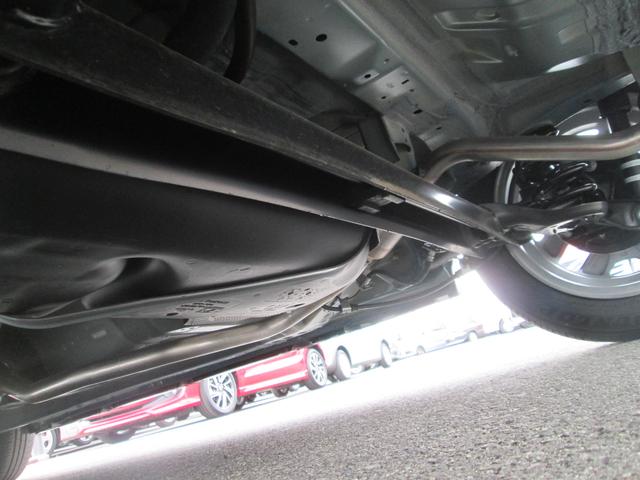 スペーシア ギア HYBRID XZターボ FF 全方位カメラ ナビ スズキコネクト通信機器 バックカメラ オートライト Bluetooth スライドドア 純正ナビ プッシュスタート シートヒーター オートエアコン スズキセーフティーサポート 4WD(57枚目)