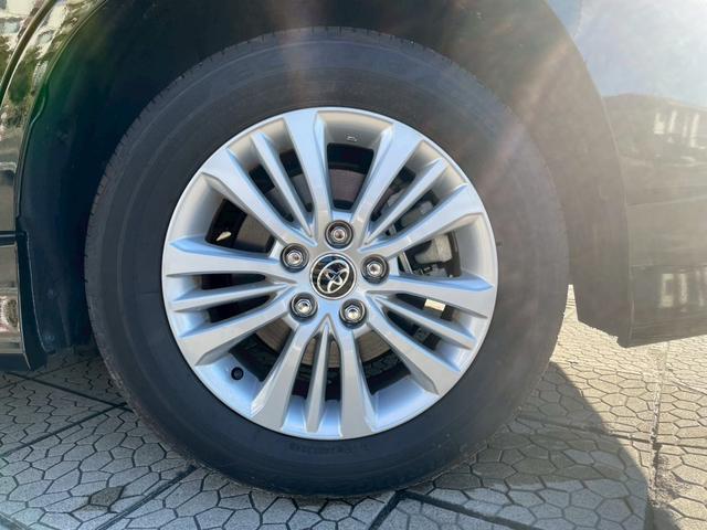 ノア Ｓ－Ｇ　両側パワースライドドア　ナビＴＶ　バックカメラ　Ｂｌｕｅｔｏｏｔｈ　ビルトインＥＴＣ　ドライブレコーダー　８人乗り　フォグランプ（6枚目）