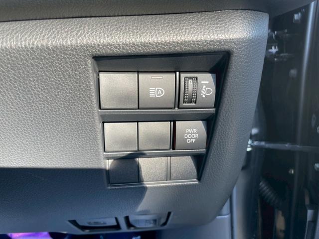 ノア Ｓ－Ｇ　両側パワースライドドア　ナビＴＶ　バックカメラ　Ｂｌｕｅｔｏｏｔｈ　ビルトインＥＴＣ　ドライブレコーダー　８人乗り　フォグランプ（18枚目）