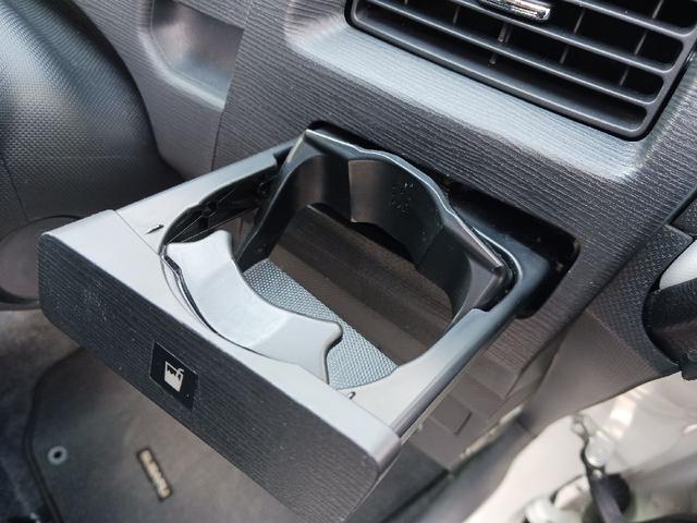 ステラ カスタムＲ　ＥＴＣ　バックカメラ　ＴＶ　ＨＩＤ　スマートキー　電動格納ミラー　ベンチシート　ＣＶＴ　盗難防止システム　ＡＢＳ　ＥＳＣ　ＣＤ　ＵＳＢ　衝突安全ボディ　エアコン　パワーステアリング　パワーウィンドウ（39枚目）