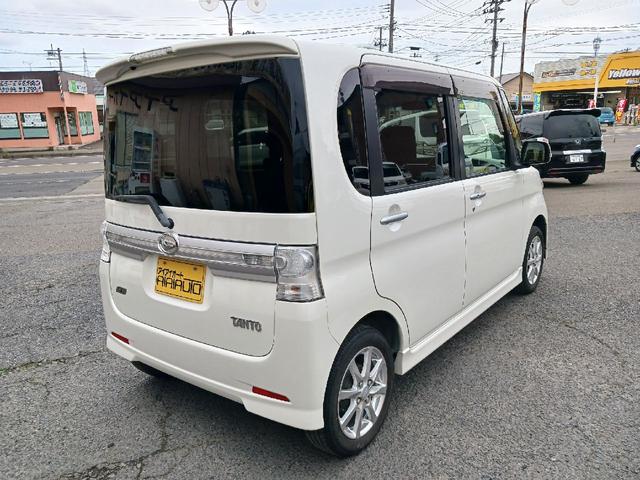 タント カスタムＸ　電動スライドドア　ＴＶ　ＨＩＤ　スマートキー　アイドリングストップ　電動格納ミラー　ベンチシート　ＣＶＴ　盗難防止システム　ＡＢＳ　ＣＤ　ＵＳＢ　アルミホイール　衝突安全ボディ　エアコン（15枚目）
