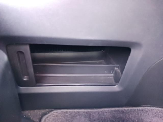 エリシオンプレステージ SZ ETC バックカメラ クリアランスソナー オートクルーズコントロール 衝突被害軽減システム 両側電動スライドドア HID サンルーフ スマートキー シートヒーター 3列シート パワーシート(27枚目)