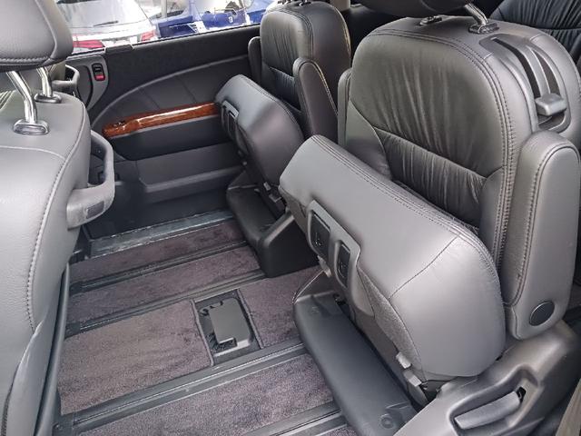 エリシオンプレステージ SZ ETC バックカメラ クリアランスソナー オートクルーズコントロール 衝突被害軽減システム 両側電動スライドドア HID サンルーフ スマートキー シートヒーター 3列シート パワーシート(45枚目)