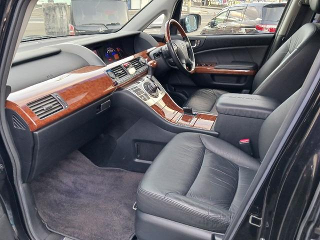 エリシオンプレステージ SZ ETC バックカメラ クリアランスソナー オートクルーズコントロール 衝突被害軽減システム 両側電動スライドドア HID サンルーフ スマートキー シートヒーター 3列シート パワーシート(46枚目)