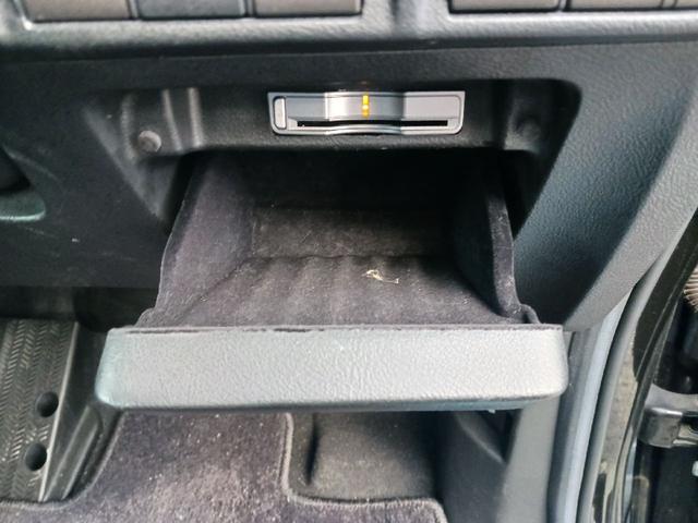 エリシオンプレステージ SZ ETC バックカメラ クリアランスソナー オートクルーズコントロール 衝突被害軽減システム 両側電動スライドドア HID サンルーフ スマートキー シートヒーター 3列シート パワーシート(52枚目)