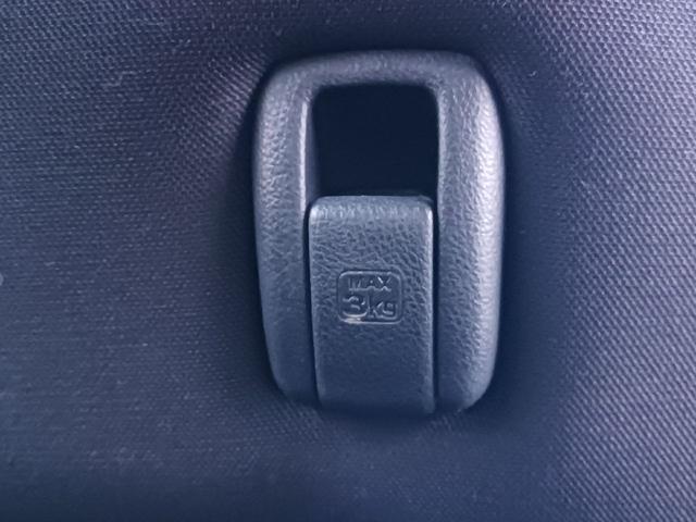 フリード Ｇ　エアロ　ＥＴＣ　ナビ　ＴＶ　両側電動スライドドア　オートライト　ＨＩＤ　スマートキー　電動格納ミラー　３列シート　ウォークスルー　ＣＶＴ　アルミホイール　ＣＤ　盗難防止システム　衝突安全ボディ　ＡＢＳ（34枚目）