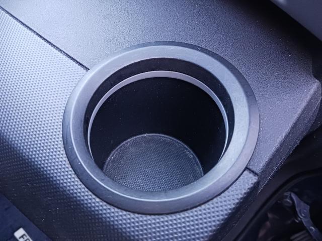 フリード Ｇ　エアロ　ＥＴＣ　ナビ　ＴＶ　両側電動スライドドア　オートライト　ＨＩＤ　スマートキー　電動格納ミラー　３列シート　ウォークスルー　ＣＶＴ　アルミホイール　ＣＤ　盗難防止システム　衝突安全ボディ　ＡＢＳ（35枚目）