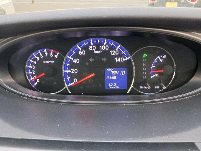 ムーヴ カスタム　Ｘリミテッド　ＨＩＤ　スマートキー　電動格納ミラー　ベンチシート　ＣＶＴ　盗難防止システム　ＡＢＳ　ＣＤ　ミュージックプレイヤー接続可　アルミホイール　衝突安全ボディ　エアコン　パワーステアリング　パワーウィンドウ（4枚目）