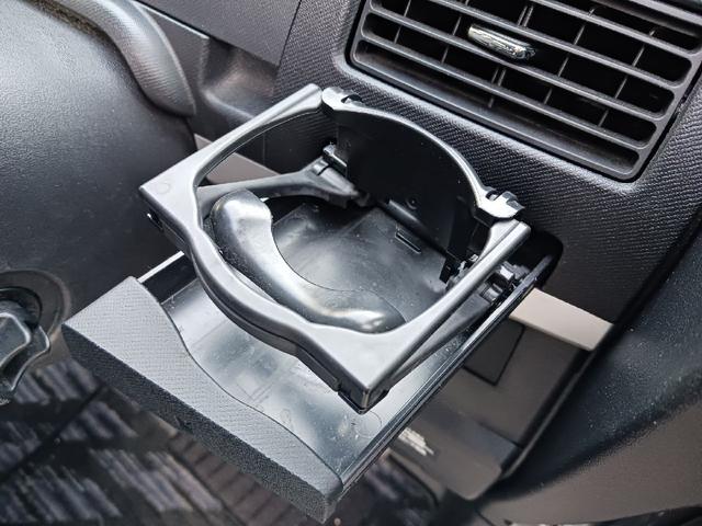 ムーヴ カスタム　Ｘリミテッド　ＨＩＤ　スマートキー　電動格納ミラー　ベンチシート　ＣＶＴ　盗難防止システム　ＡＢＳ　ＣＤ　ミュージックプレイヤー接続可　アルミホイール　衝突安全ボディ　エアコン　パワーステアリング　パワーウィンドウ（31枚目）