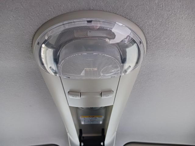 ムーヴ カスタム　Ｘリミテッド　ＨＩＤ　スマートキー　電動格納ミラー　ベンチシート　ＣＶＴ　盗難防止システム　ＡＢＳ　ＣＤ　ミュージックプレイヤー接続可　アルミホイール　衝突安全ボディ　エアコン　パワーステアリング　パワーウィンドウ（39枚目）