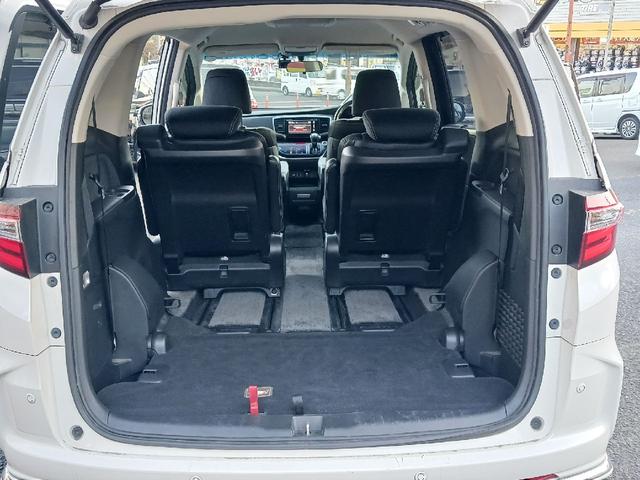 オデッセイ アブソルート　ドライブレコーダー　ＥＴＣ　全周囲カメラ　ナビ　ＴＶ　クリアランスソナー　オートクルーズコントロール　パークアシスト　衝突被害軽減システム　両側電動スライドドア　スマートキー　アイドリングストップ（22枚目）