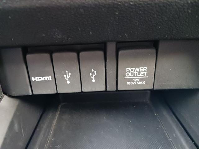 オデッセイ アブソルート　ドライブレコーダー　ＥＴＣ　全周囲カメラ　ナビ　ＴＶ　クリアランスソナー　オートクルーズコントロール　パークアシスト　衝突被害軽減システム　両側電動スライドドア　スマートキー　アイドリングストップ（42枚目）